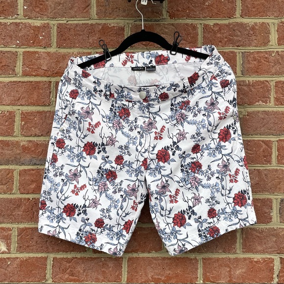 White Floral Esmara Bermuda Shorts Size 8 - Picture 1 of 6